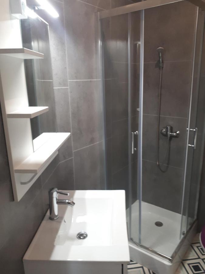 Rent4Night Grenoble Aigle Apartment Екстериор снимка